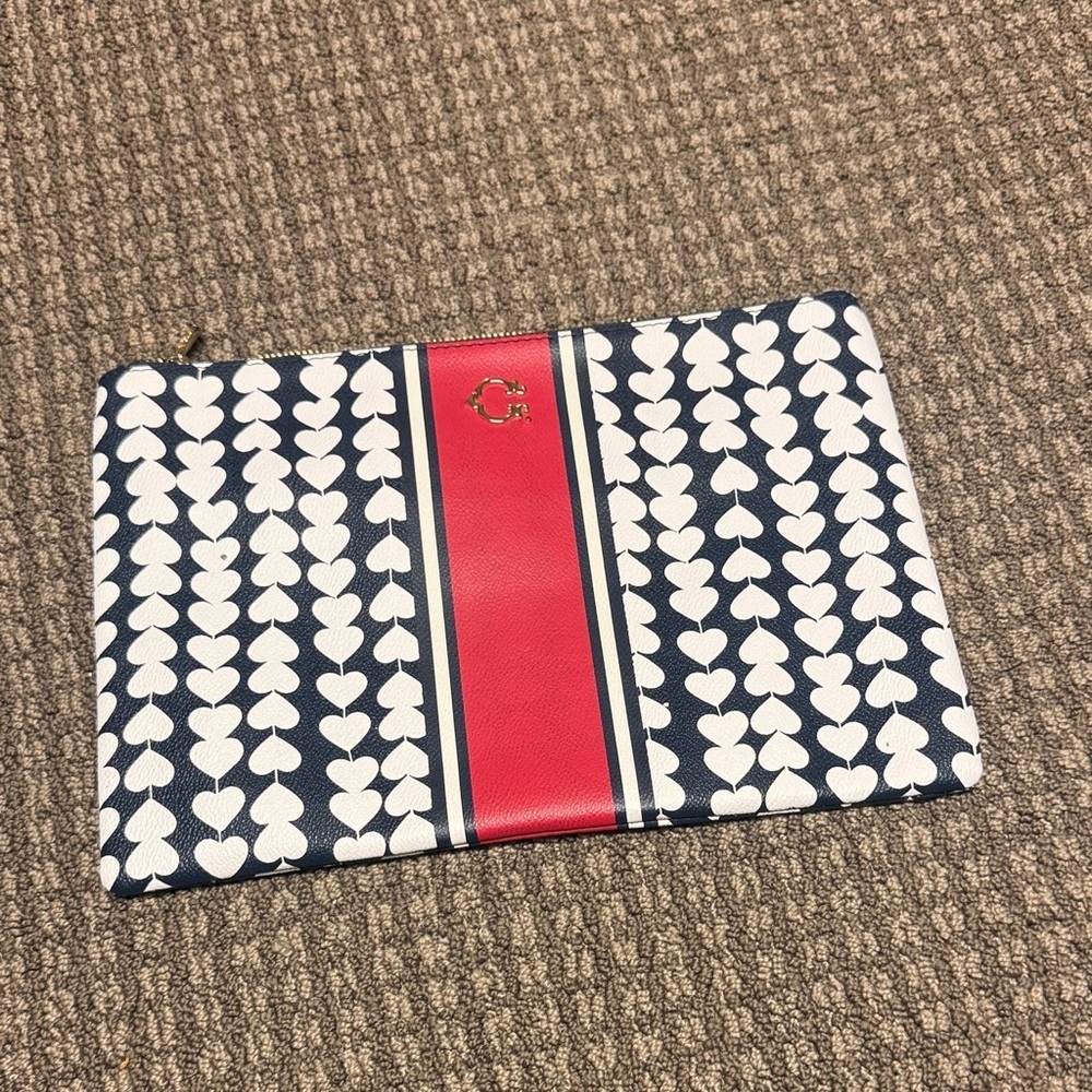 Feminine Navy/White Heart Pattern Clutch with Red Stripe - NWT by C Wonder